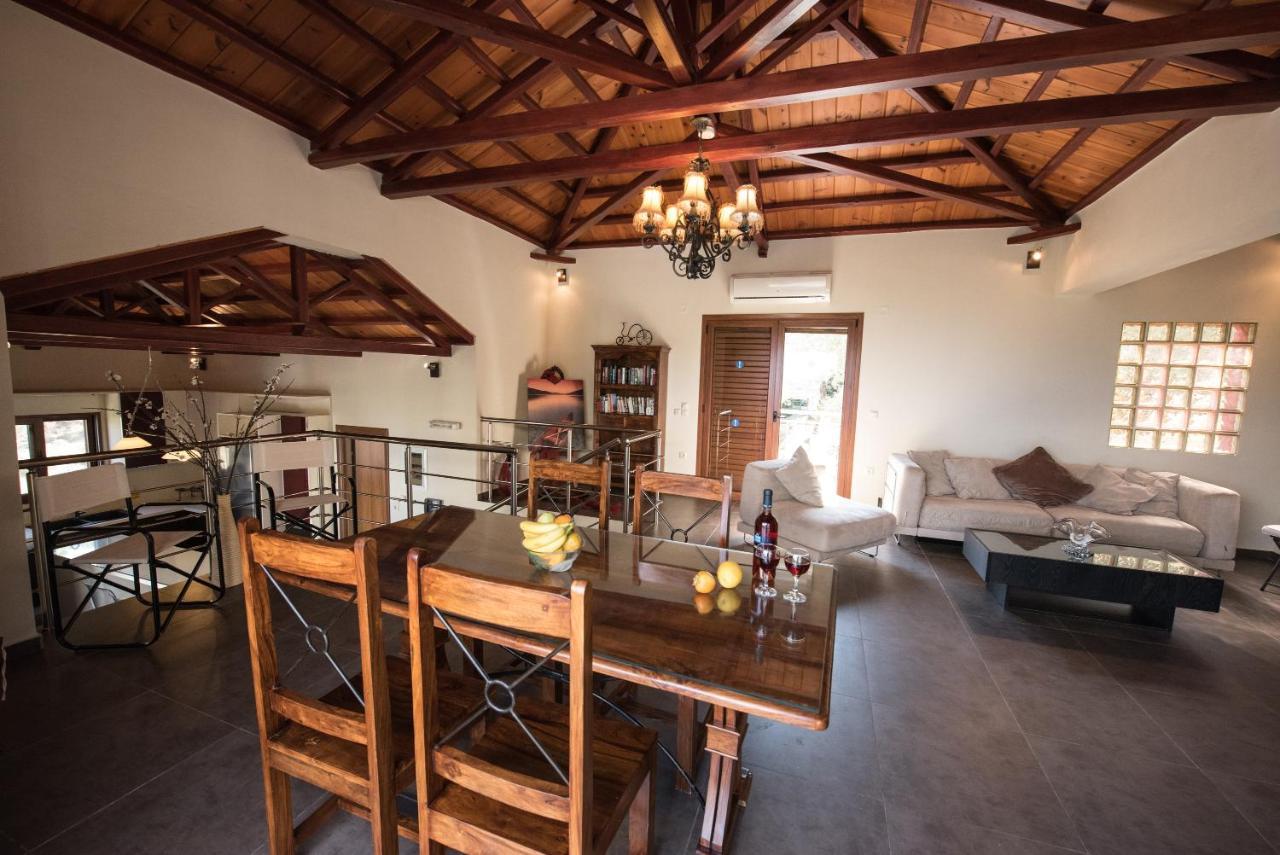 Gallis Villa Pefkias Luaran gambar