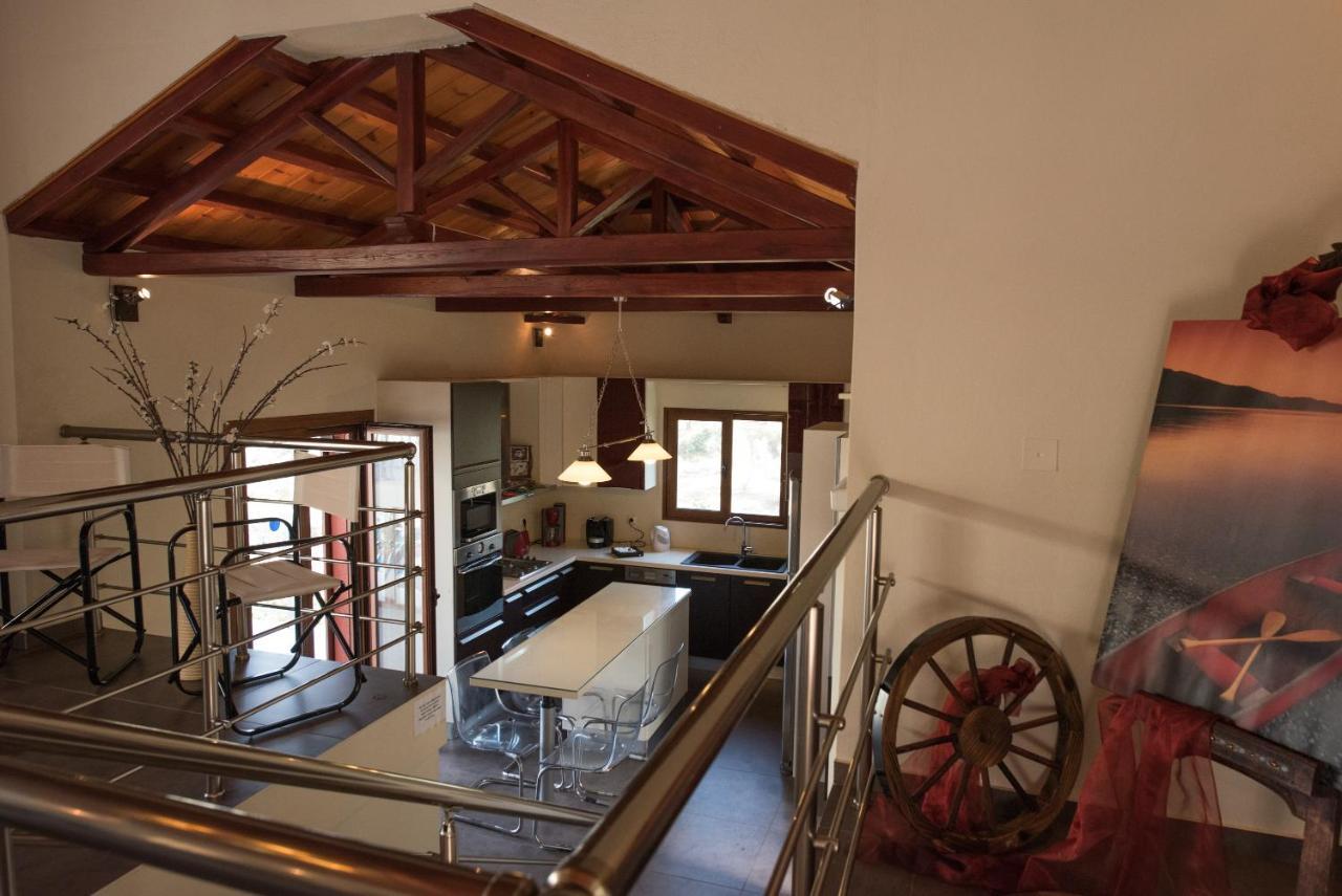 Gallis Villa Pefkias Luaran gambar